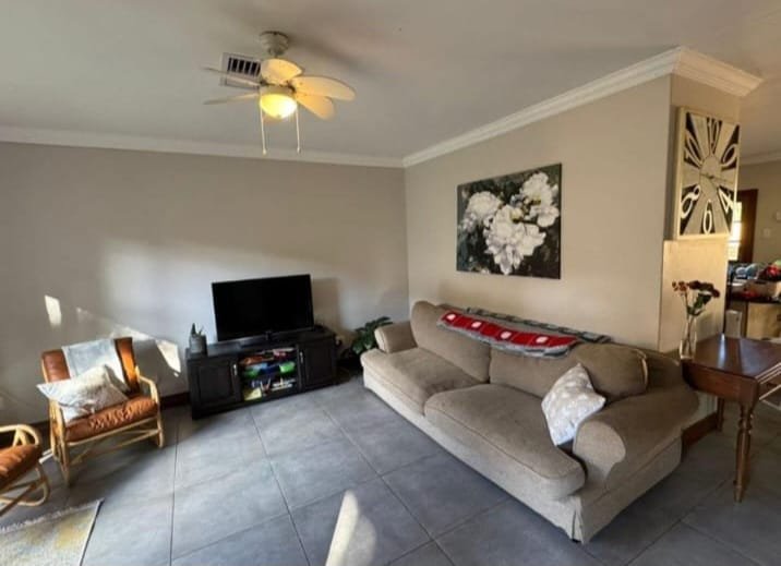 4 Bedroom Property for Sale in Roylglen Gardens Northern Cape